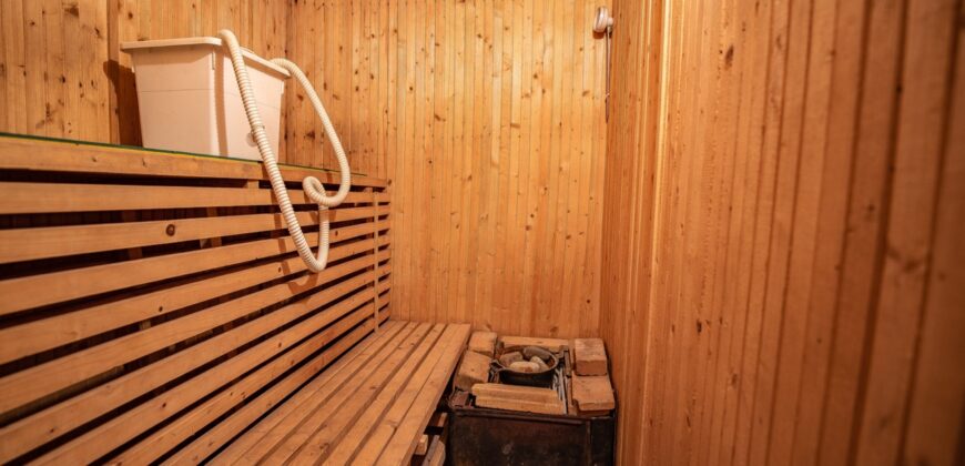 Na predaj 7-izbový RD 278 m², pozemok 819 m², Sklené Teplice